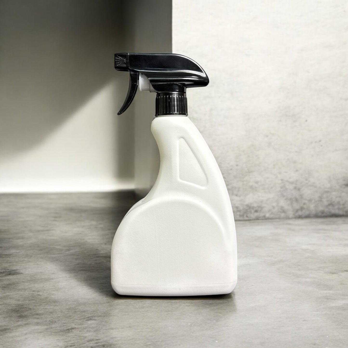 500ml HDPE Spray Bottle with Trigger Nozzle - 1 Bag (100 Pieces)